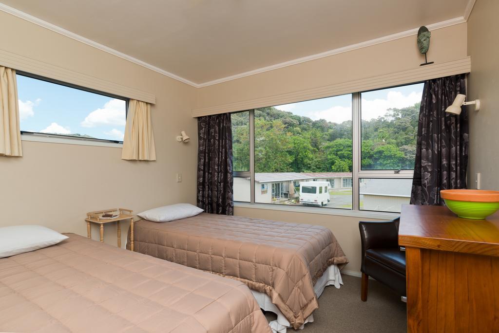 Waitangi Beach House Phòng bức ảnh