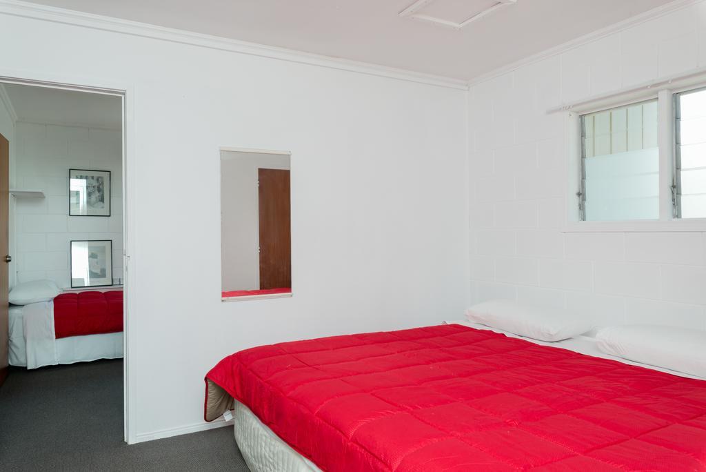 Waitangi Beach House Phòng bức ảnh