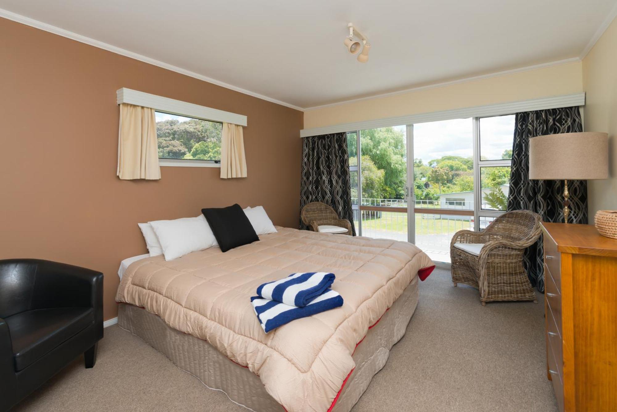 Waitangi Beach House Ngoại thất bức ảnh